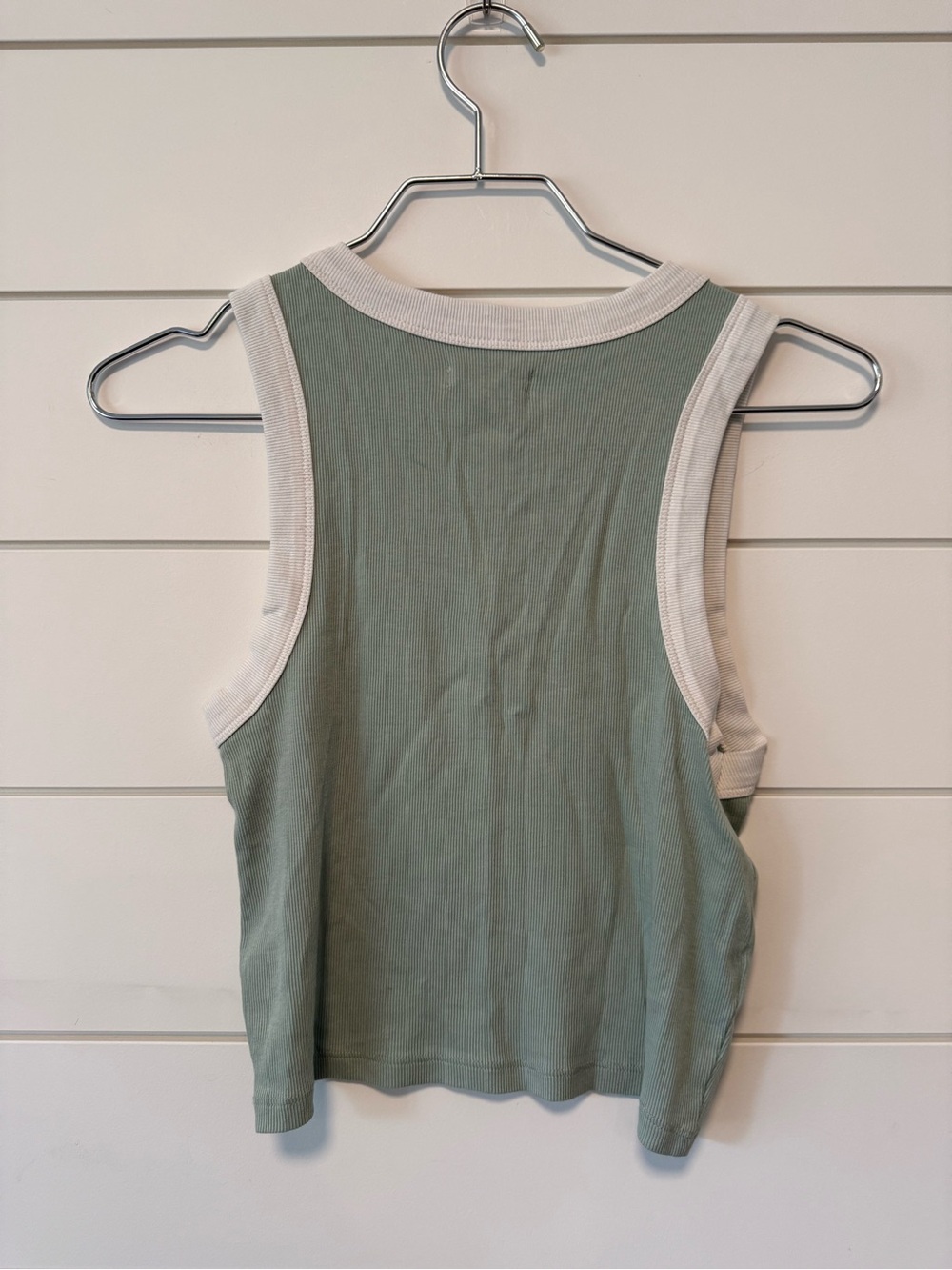 Madewell Sage Green Ribbed Tank Crop with White Trim Accents Size M - Picture 2 of 3